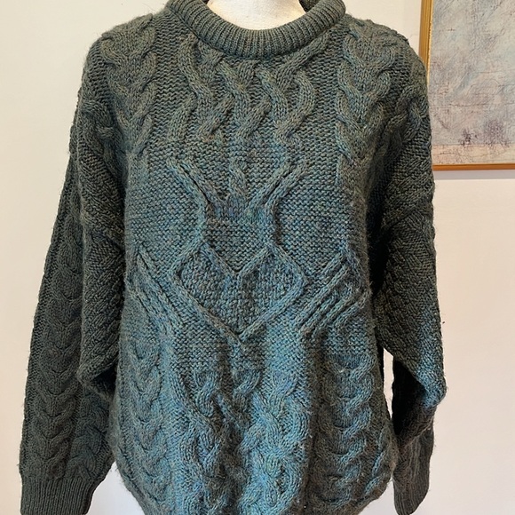 VTG Aran Crafts Ireland Wool Chunky Cable Knit Fisherman Sweater Medium Unisex - Picture 12 of 15